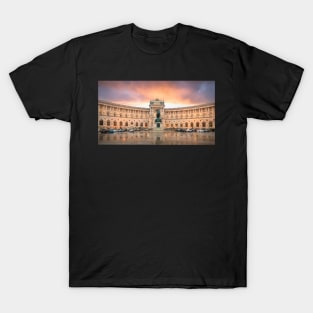 Neue Burg Museum in Vienna, Austria T-Shirt